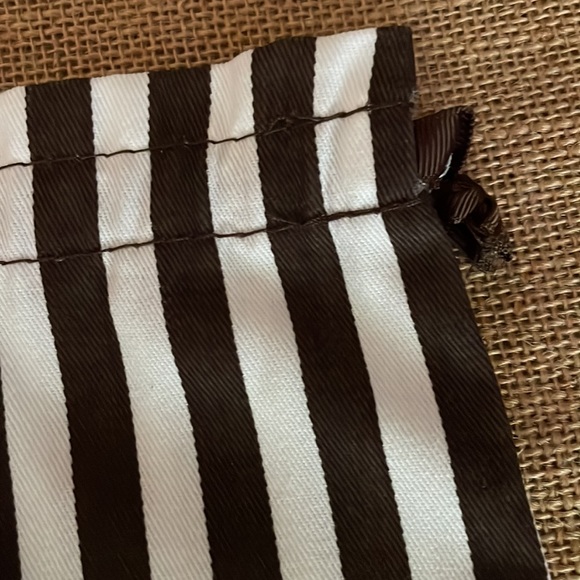 2 Large Henri Bendel Dustbags Size 16” x 15” - Picture 4 of 8